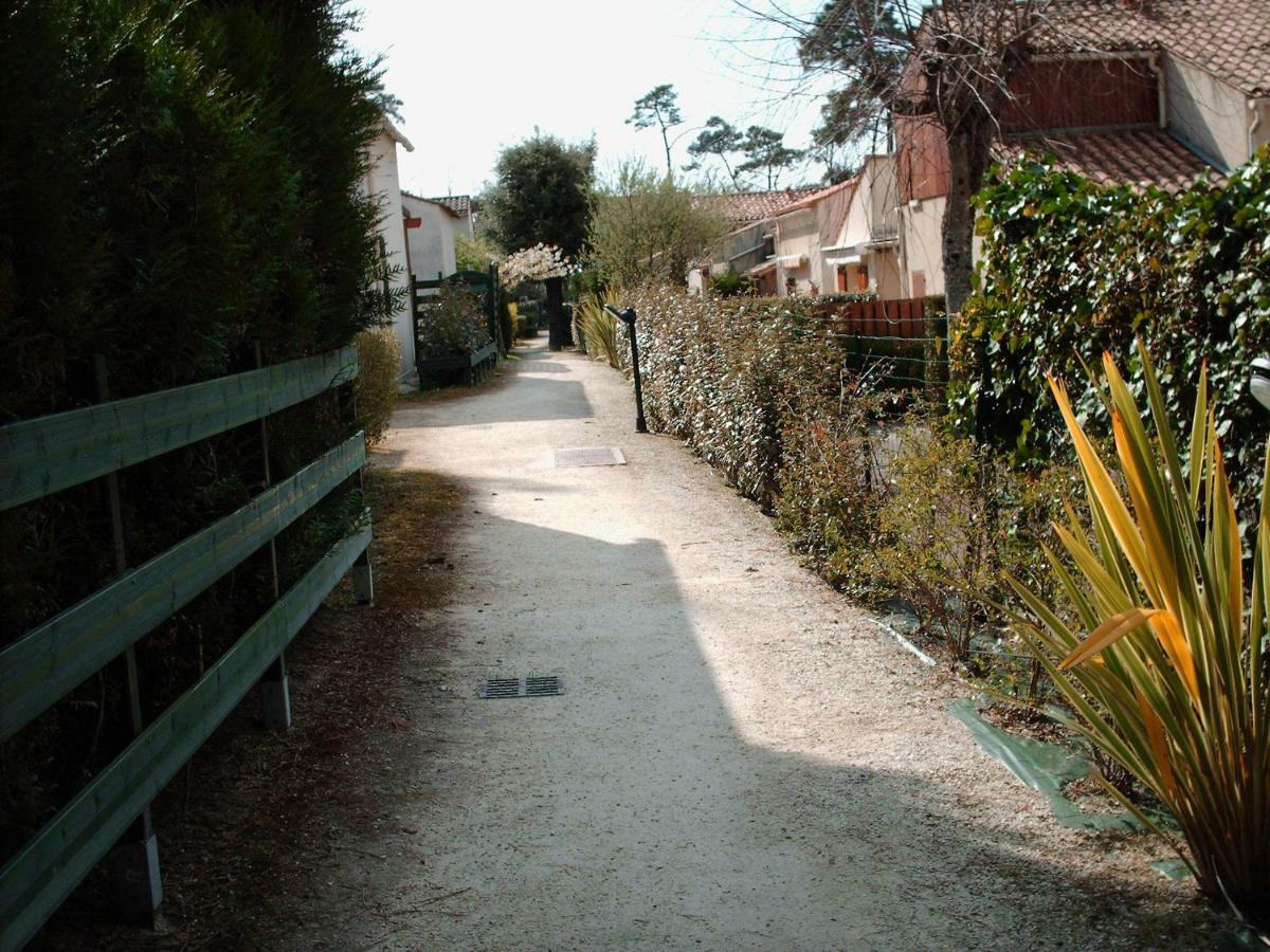 Les Pins Ensoleilles Apartman Saint-Georges-de-Didonne Kültér fotó
